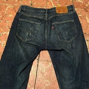 Selvedge denim Levis 501 dark wash